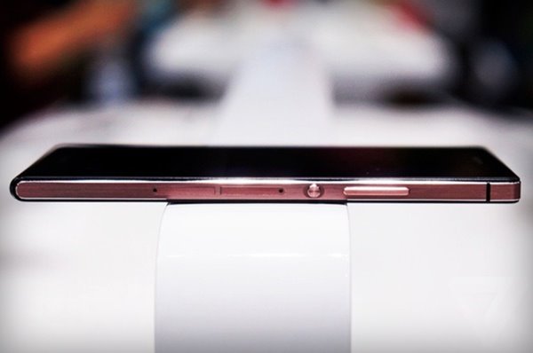 三星独享iPhone OLED订单可能带来的影响