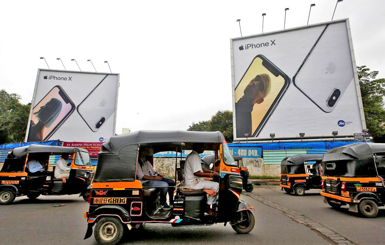 iPhone6Plus可运行Win98 应用无需越狱