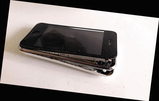 不弯了：网爆iPhone 6s或可直接折断