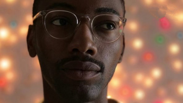 手机充电5大谣言：充电玩手机会爆炸吗？