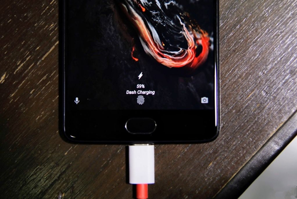 白色苹果iPhone8模型机，喜欢这风格？