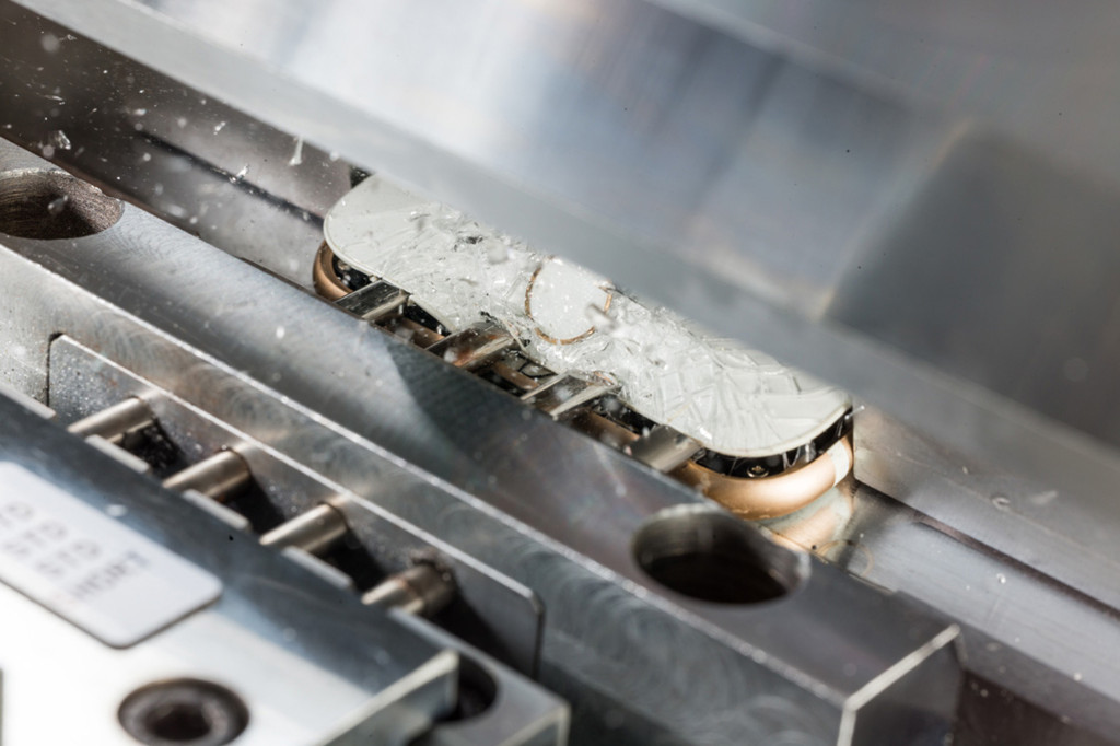 苹果iPhone 8预计10月份上市：不算太晚