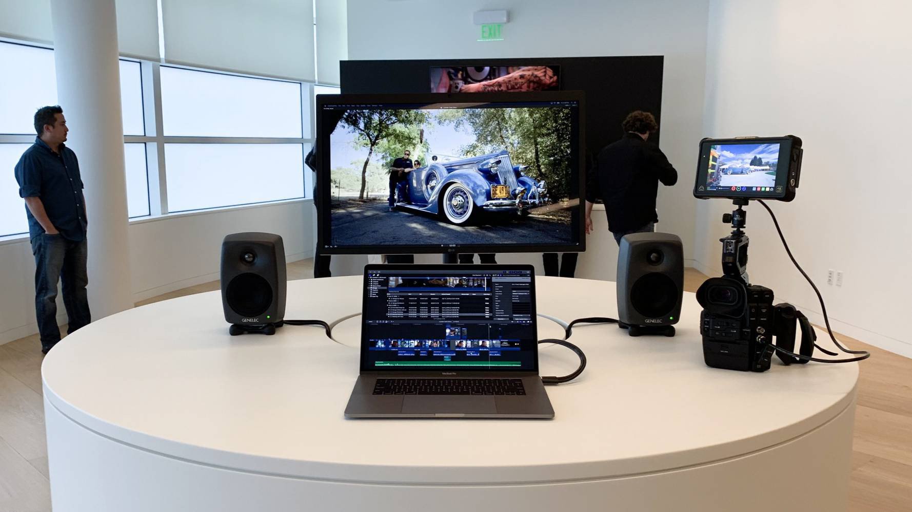 为庆祝阿根廷队夺冠，梅西重金定制 24K 黄金 iPhone 14 Pro 手机送队友