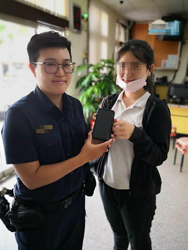 Safari 浏览器欺诈网站警告功能引发用户隐私担忧 Safari 浏览器欺诈网站警告功能引发用户隐私担忧