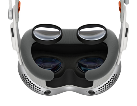 乔纳森为什么会说人们过度依赖iPhone了？