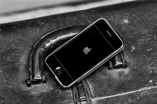 iPhone电池为何不做大做强