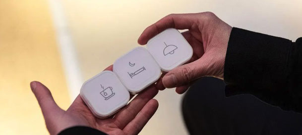 X 光照射 iPhone 11 智能电池壳，看看拍照键如何工作