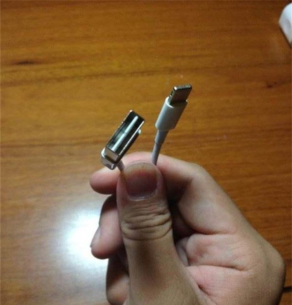 “带摄像头模块的AirPods”在2026年前开始批量生产