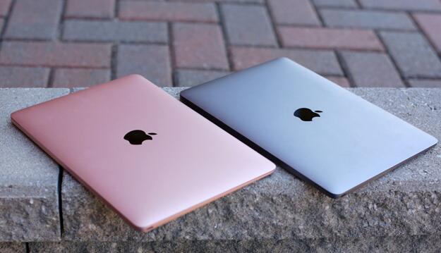 iPhone6这么大,手小的女生怎么看? iPhone6这么大,手小的女生怎么看?