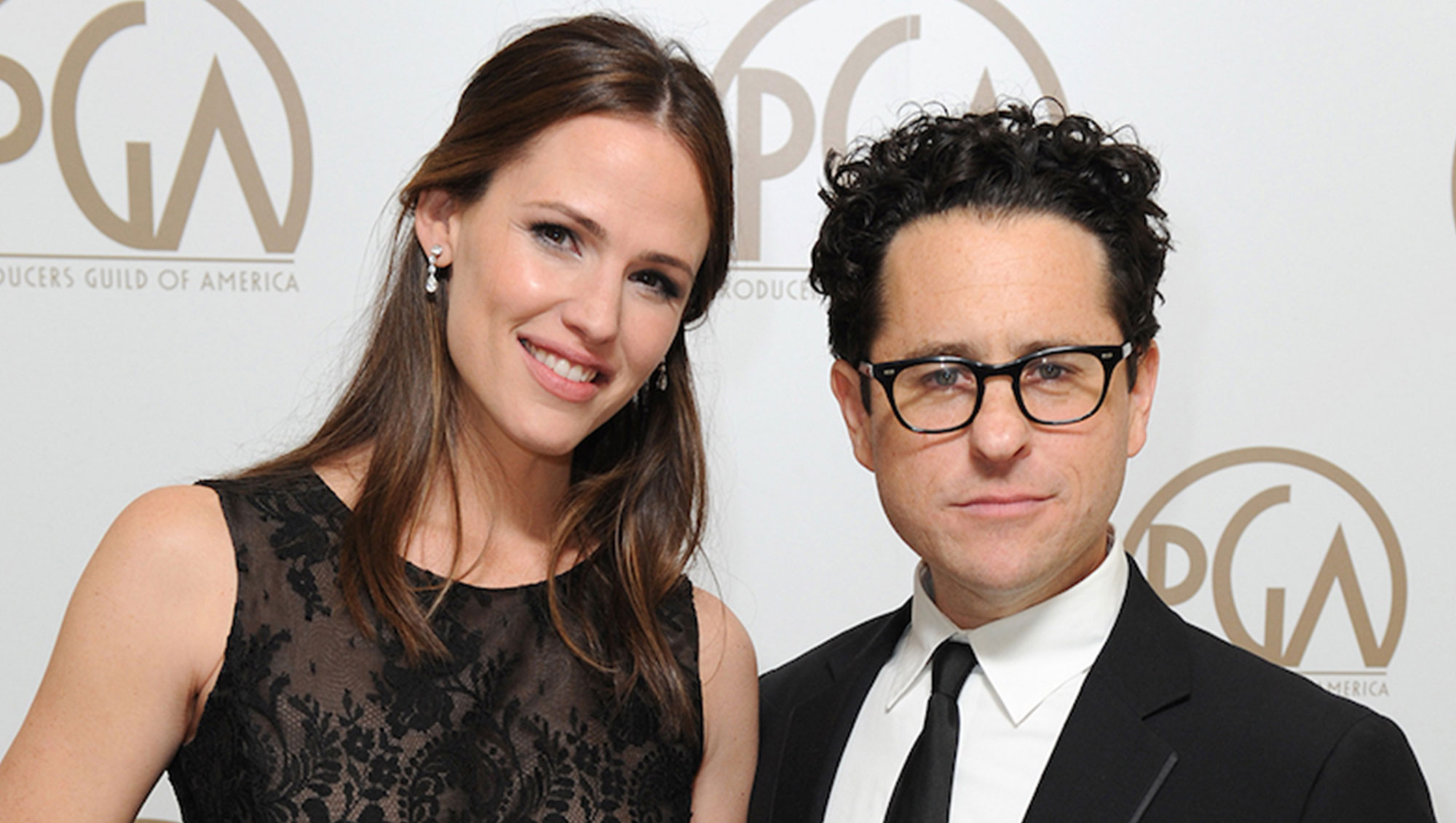 苹果再次预定新剧，詹尼佛加纳将担任主演