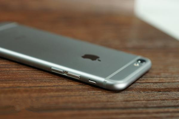 谍照曝光 iPhone 11 将弃用 Lightning 接口，全面转向 USB-C