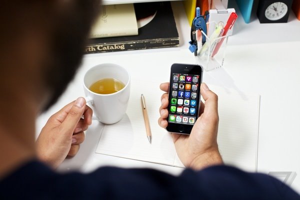 苹果更新专利:全新的全玻璃 iMac 外形设计 苹果更新专利:全新的全玻璃 iMac 外形设计