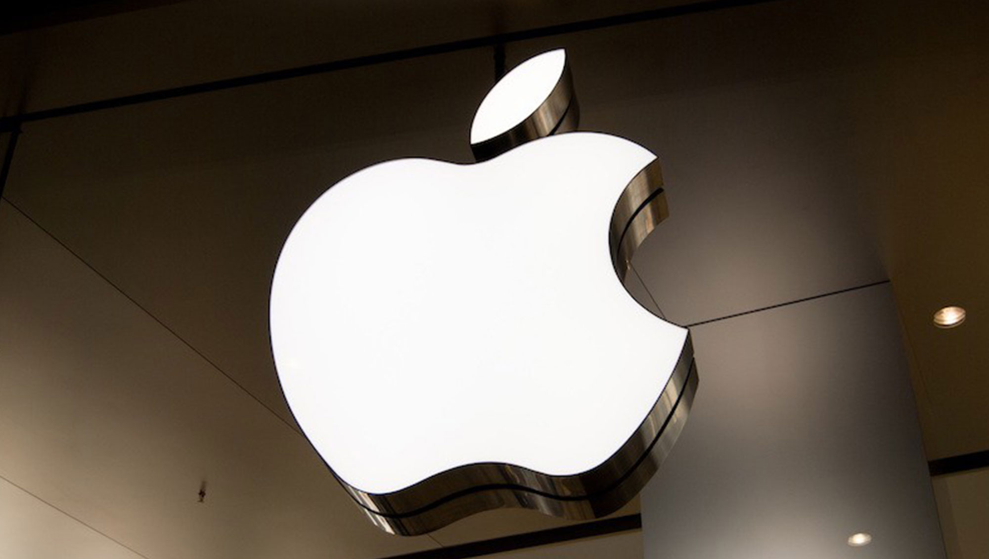 iOS 26.0.1_iOS 18.7.1发布，供不同用户选择