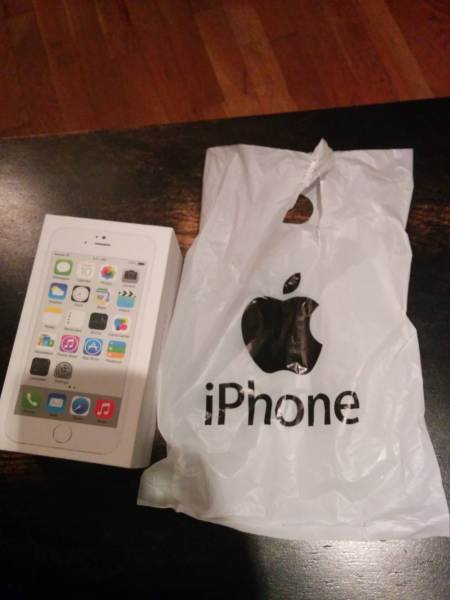 苹果飞船总部正式命名Apple Park 四月开园 苹果飞船总部正式命名Apple Park 四月开园