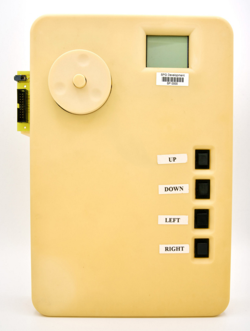 不驼背的苹果iPhone充电保护壳诞生：你喜欢吗？