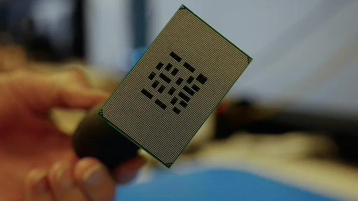 取消iPhone耳机接口有什么意义？看看网友怎么说