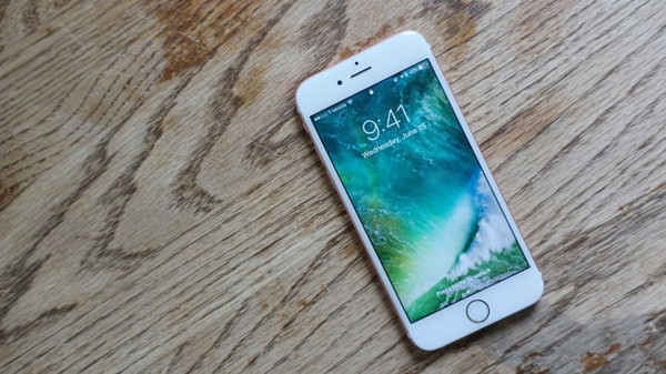 疑似5.2寸版iPhone8谍照曝光，仅有一款