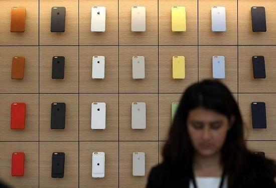 苹果要推双卡双待iPhone？或许已错过最好时机