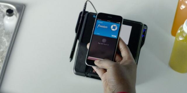 苹果宣布以十亿美元收购英特尔智能手机 Modem 业务