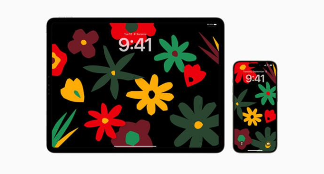 36台空 iMac 包装盒子粘在一起，变成人力仓鼠轮