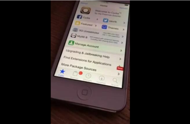 新发布会的邀请函好看吗？其实苹果设计了 86 个苹果 Logo